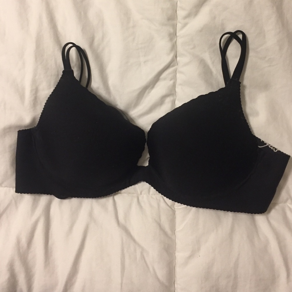VS black with print inside 34B