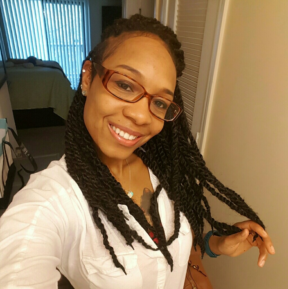 Meet your Posher, Jennifer