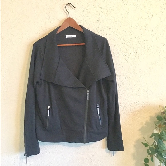 Kensie Jackets & Blazers - Kensie zip-up sweater