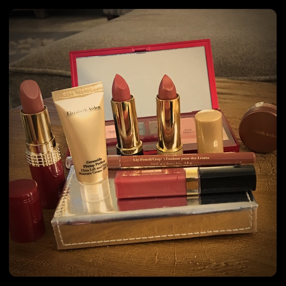 ELIZABETH ARDEN CERAMIDE 8pc MAKEUP/BEAUTY BUNDLE