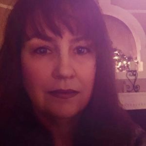 Meet your Posher, Sharin