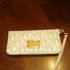 MK authentic wallet