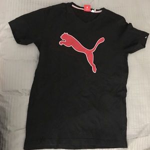 Puma T shirt Black Small Size