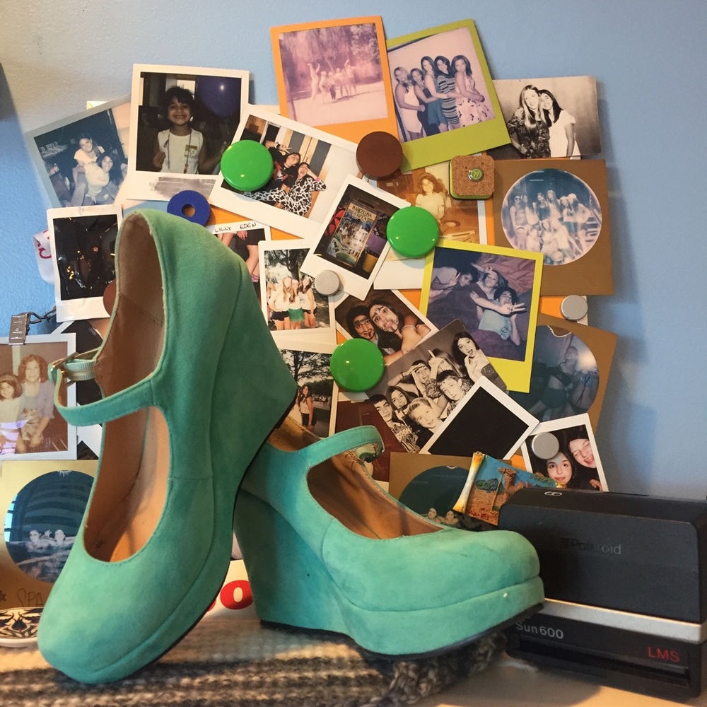 Pastel Wedges 💗✨ - Picture 2 of 4