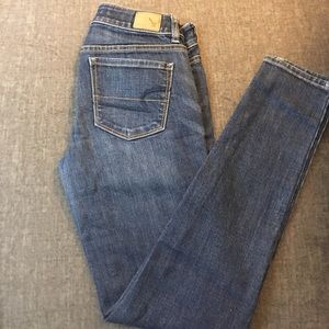 EUC AMERICAN EAGLE SUPER STRETCH JEGGINGS