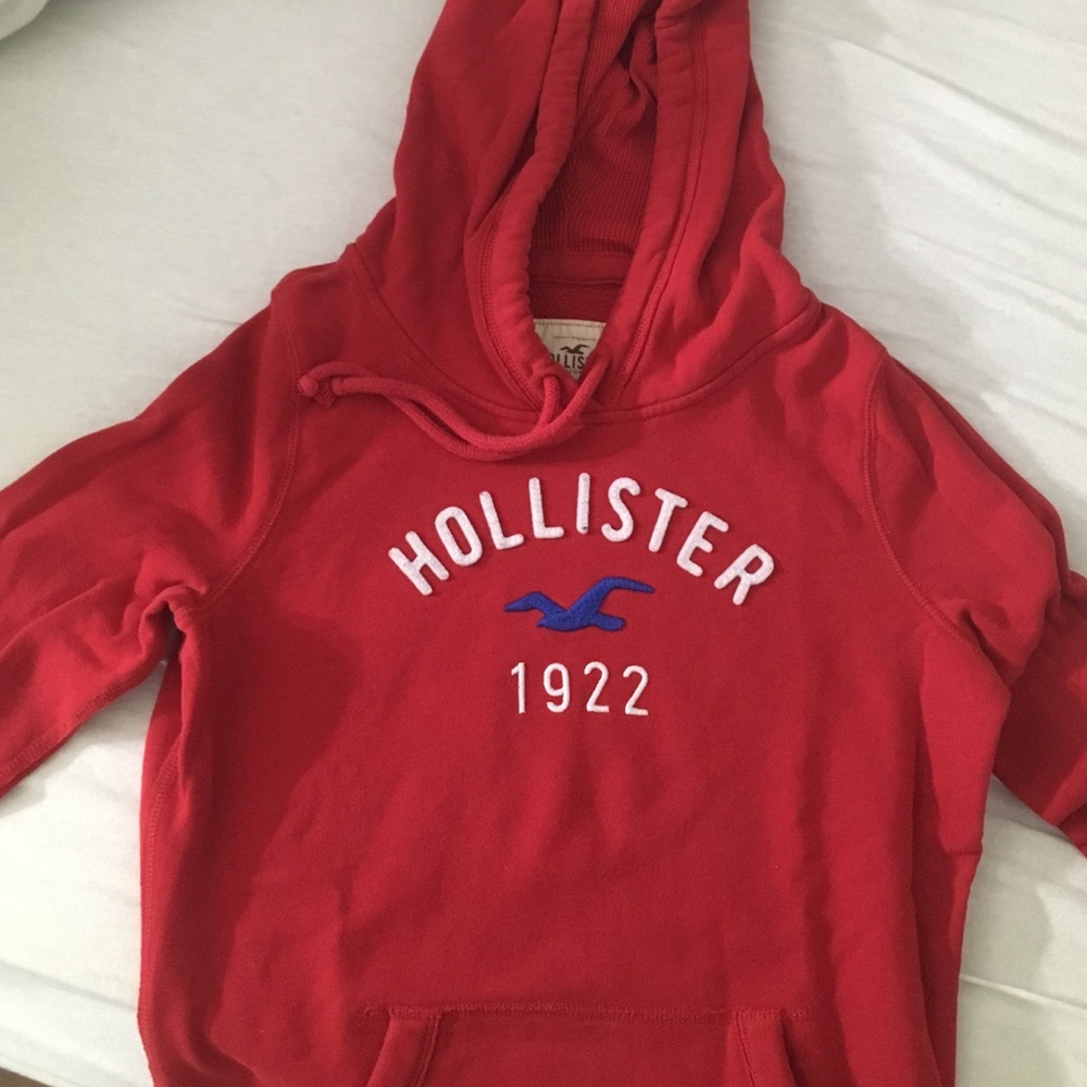 Red hollister hoodie size medium