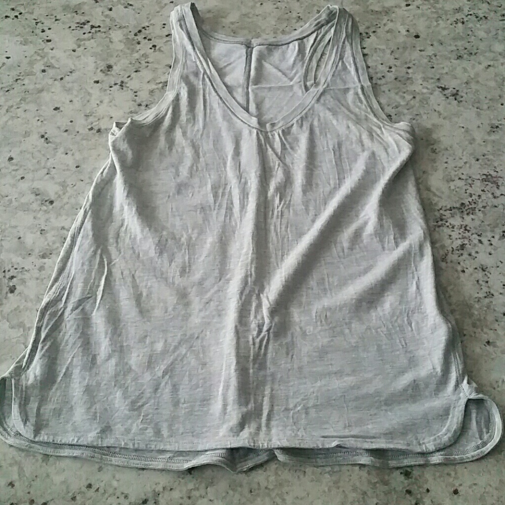 Lululemon grey yoga tank