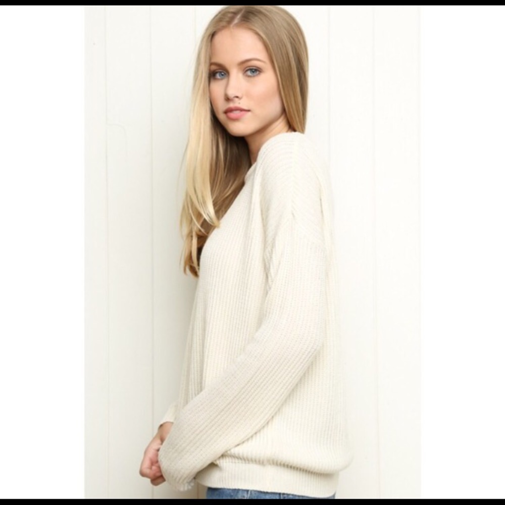 Brandy Melville Ollie Sweater (Cream)