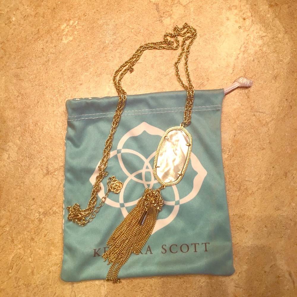 Kendra Scott Rayne Necklace Ivory Pearl