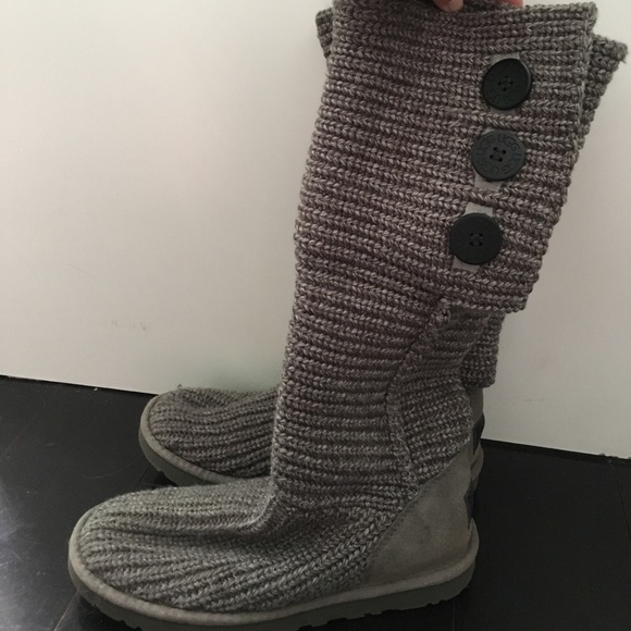 SOLD❌ 100% Authentic Ugg Boots - Picture 3 of 6