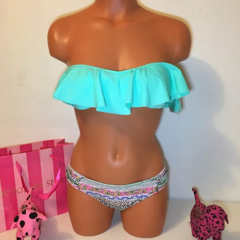 🚫SOLD🚫NEW VS SWIMSUIT FLOUNCE TOP AND BOTTOM - Picture 1 of 6