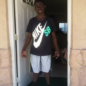 Meet your Posher, Jay