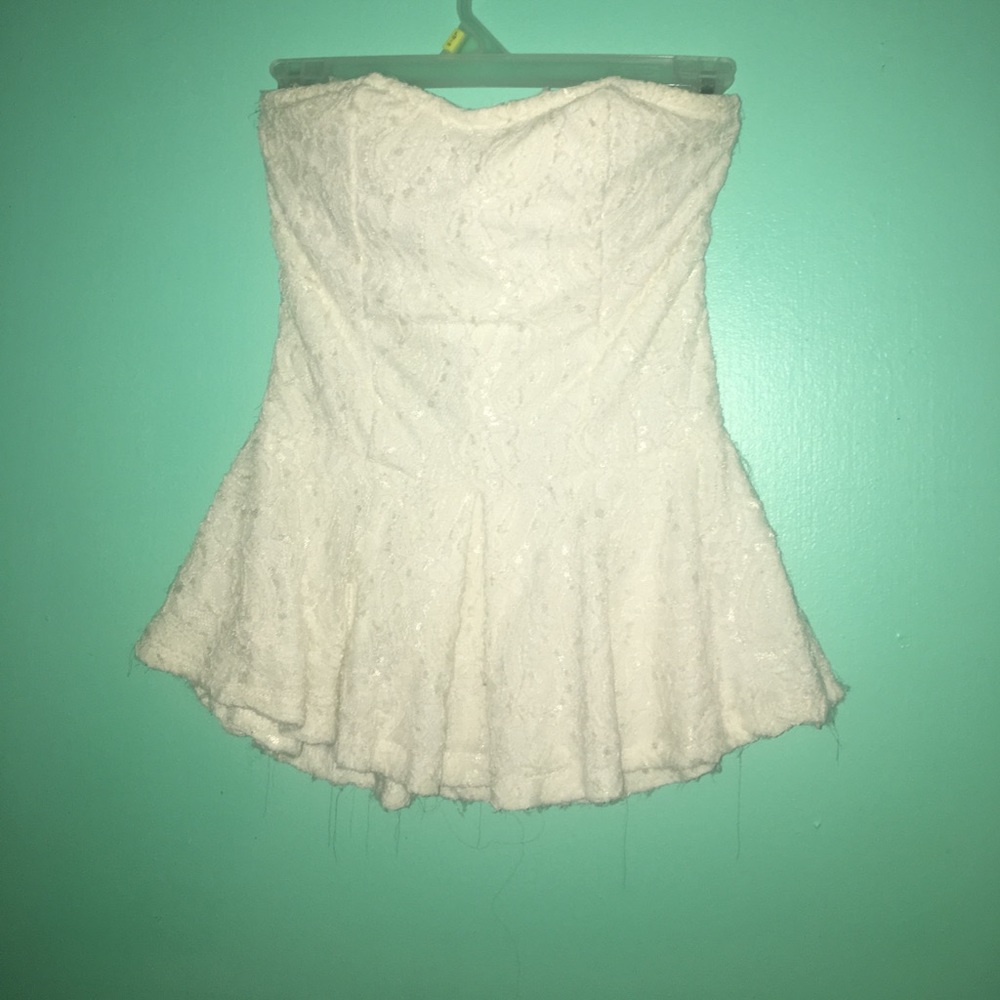 Sleeveless top