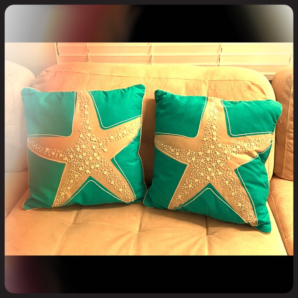 ⭐️PERFECT PAIR Beaded Aqua Starfish Pillows 16x16