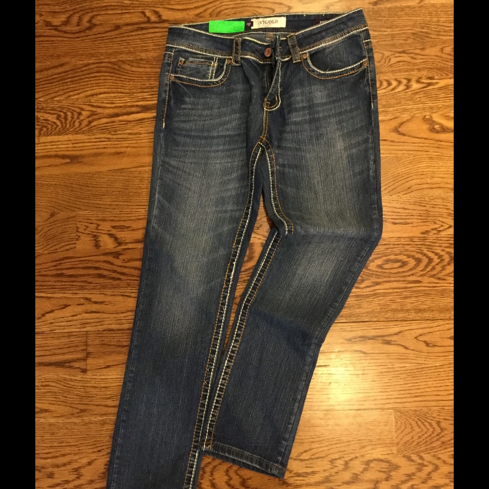 VGold skinny jeans NWOT 31