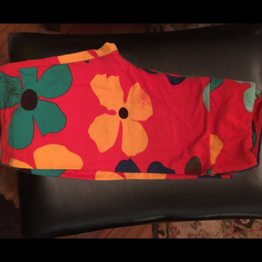 LuLaRoe OS leggings