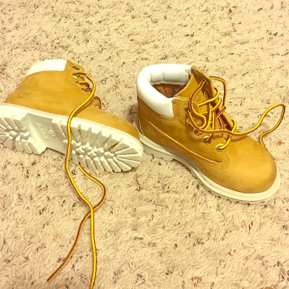 Timberlands white coat