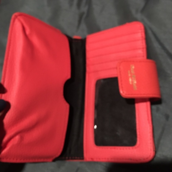 Phone wristlet - Picture 2 of 2