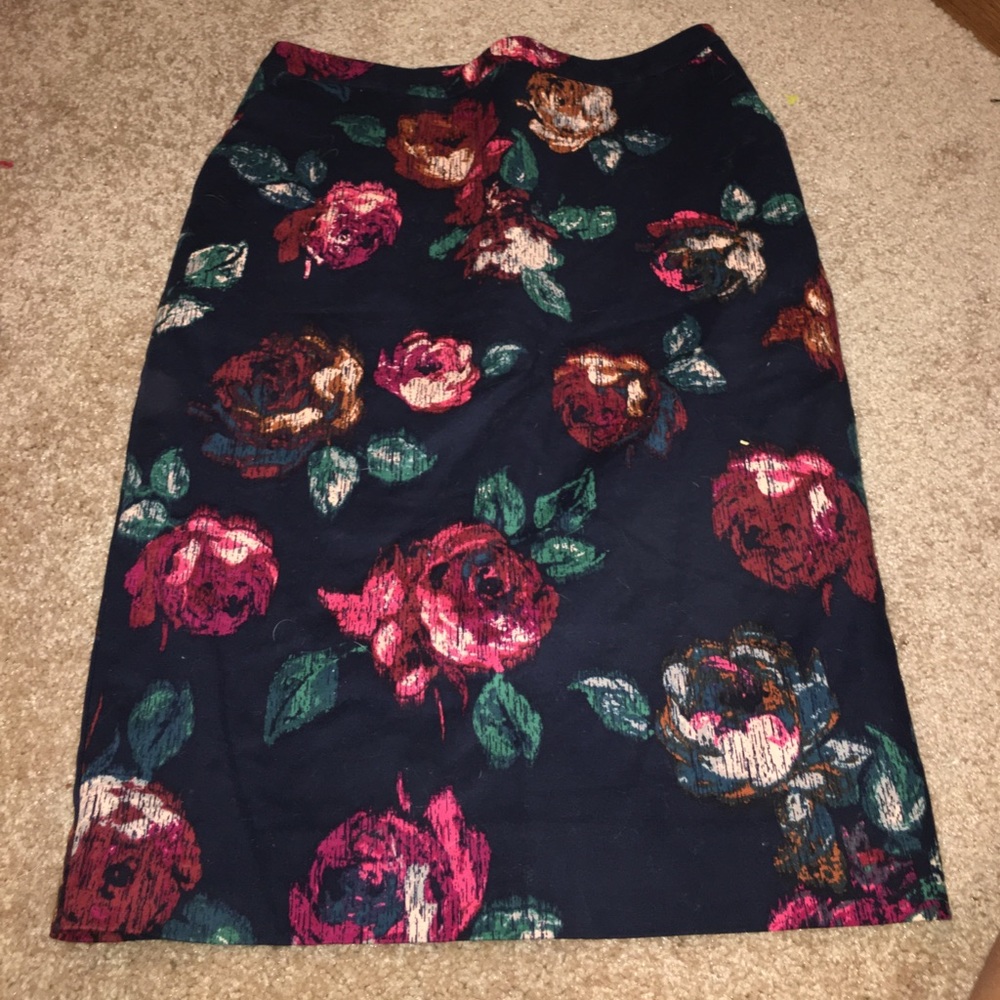 Floral pencil skirt