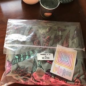 🌷REPOSH🌷🍋 Brand New OS Lularoe leggings!