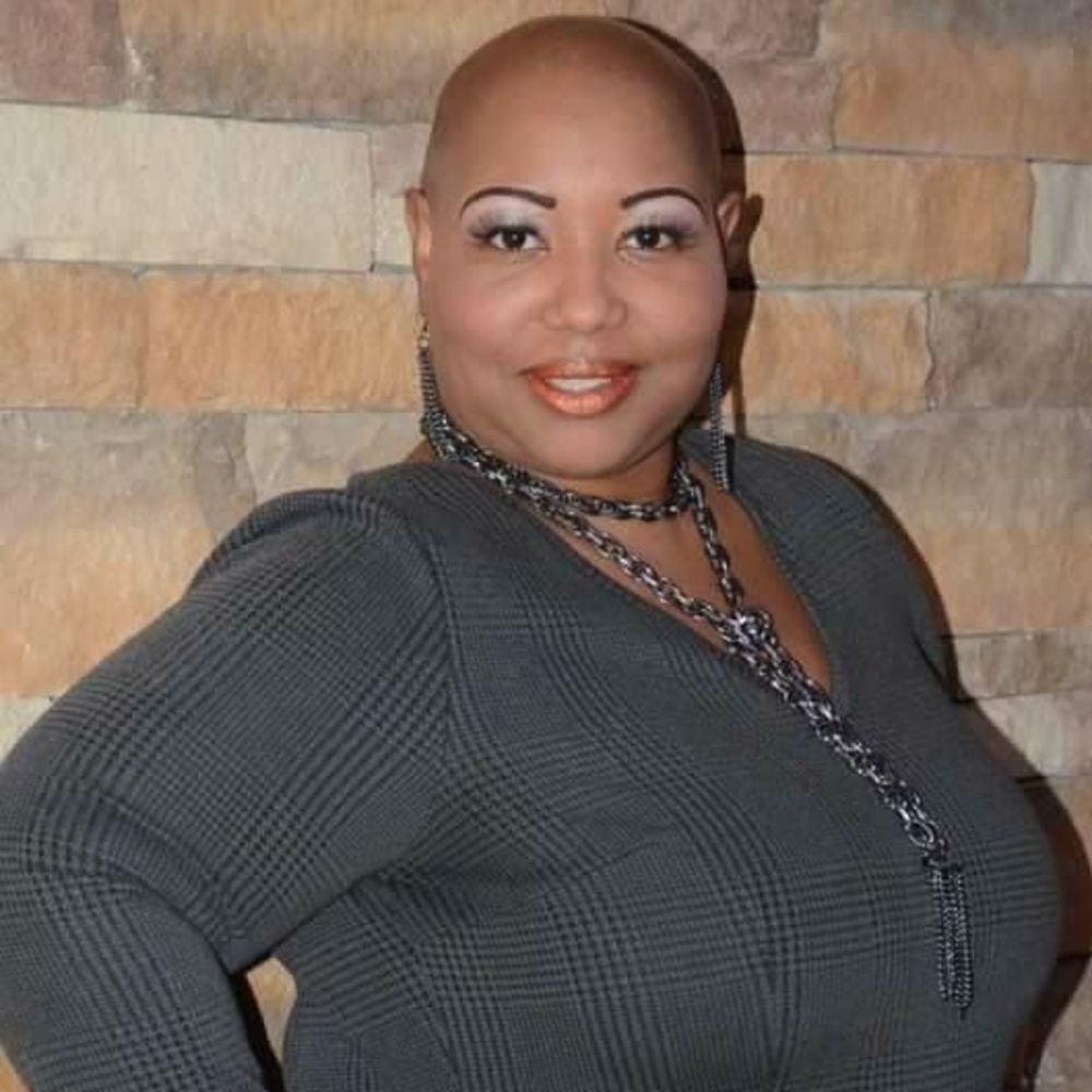 Meet your Posher, Demetra