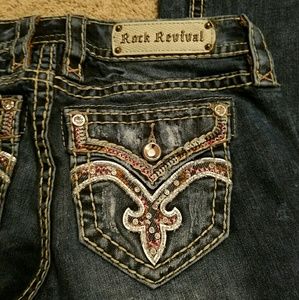 🚨ON HOLD DO NOT BUY 🚨Rock Revivals Klandi