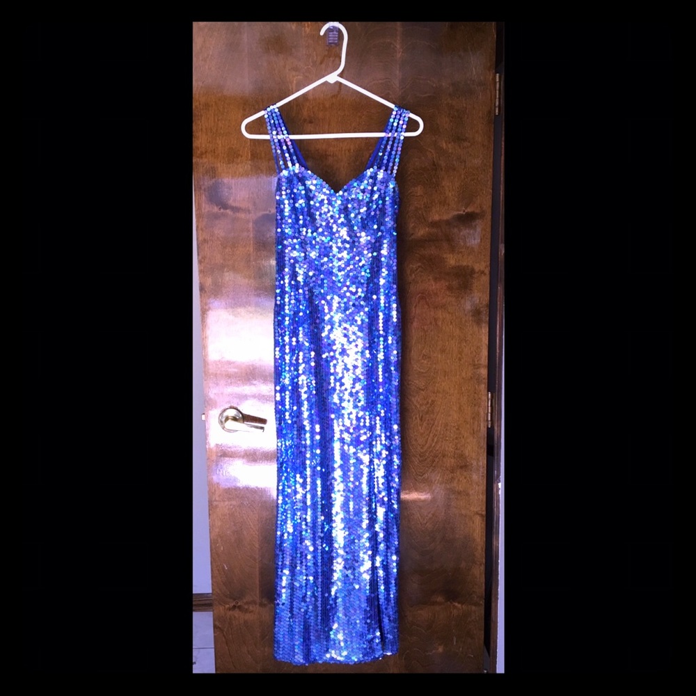 Sequin prom dress 👗