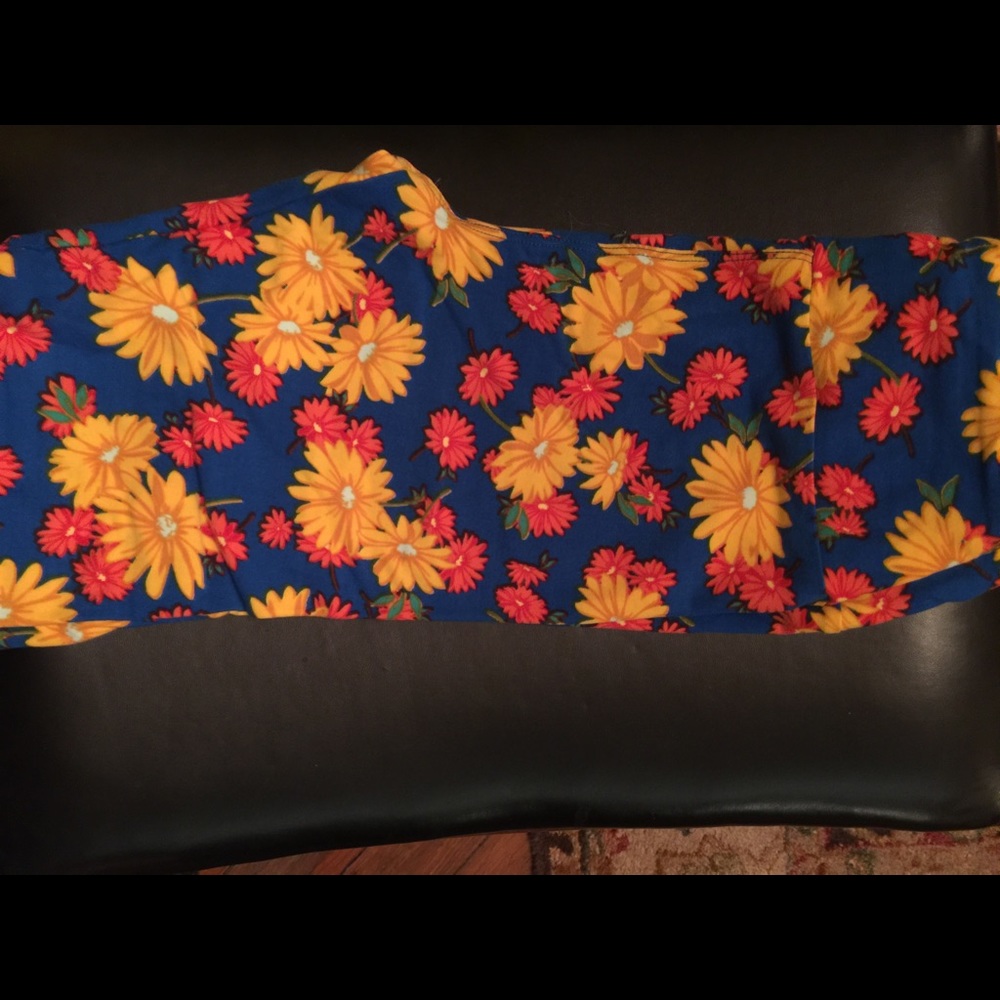 LuLaRoe OS leggings