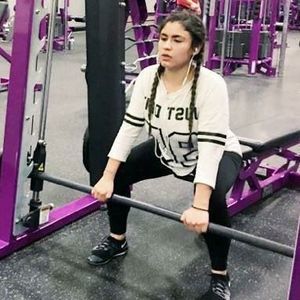 Meet your Posher, Odessia