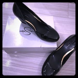 Jessica Simpson black patent wedges