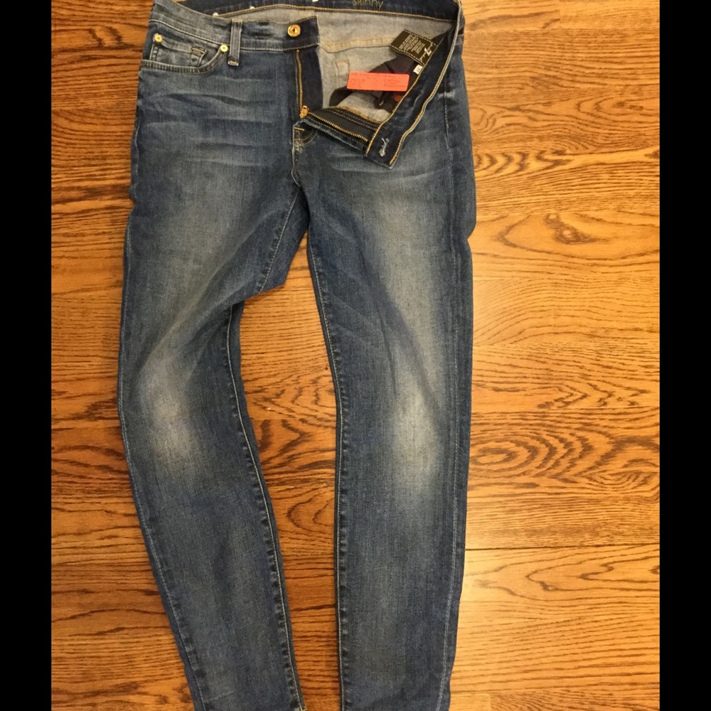 7 For all mankind Like New Skinny Ankle Jeans 31