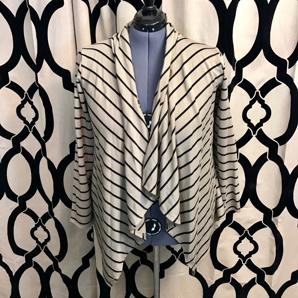 Bobeau Button Striped Sweater