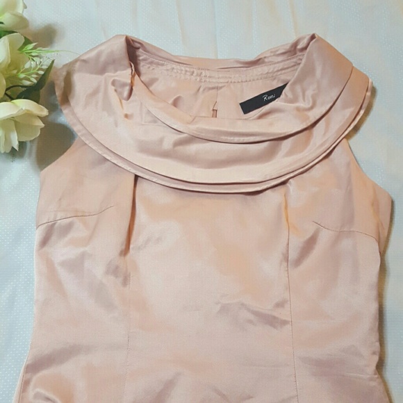 🔴ON SALE🔴RONY LIGHT CORAL DRESS SIZE S - Picture 3 of 8