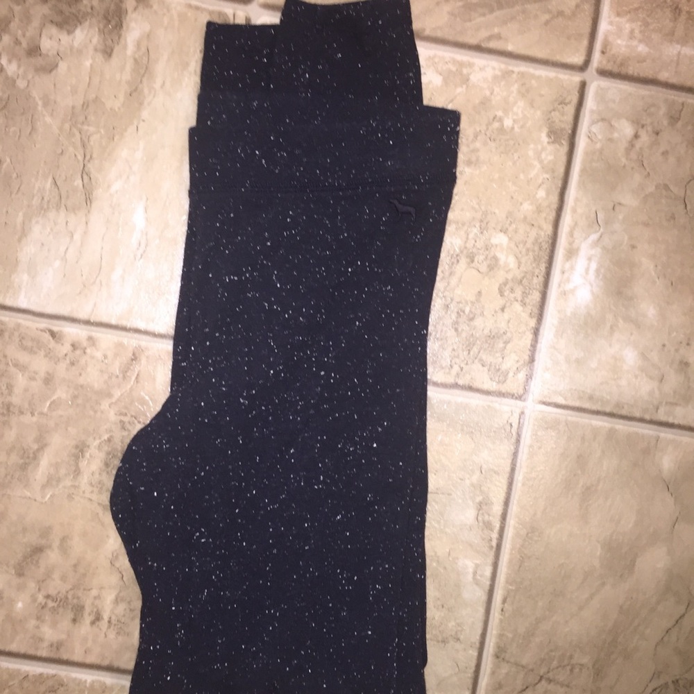 VS Pink Leggings
