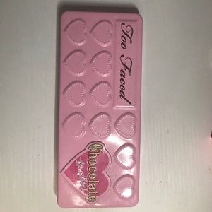 Too faced chocolate bon bon palette
