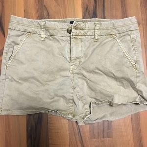 American Eagle khaki shorts