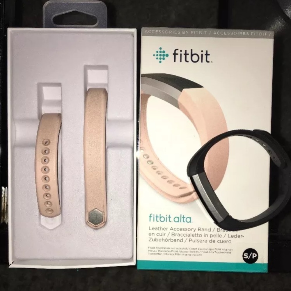 Fitbit Alta Size Small and Charger