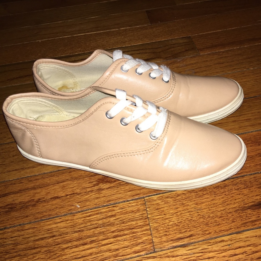 Shoes - Picture 2 of 2