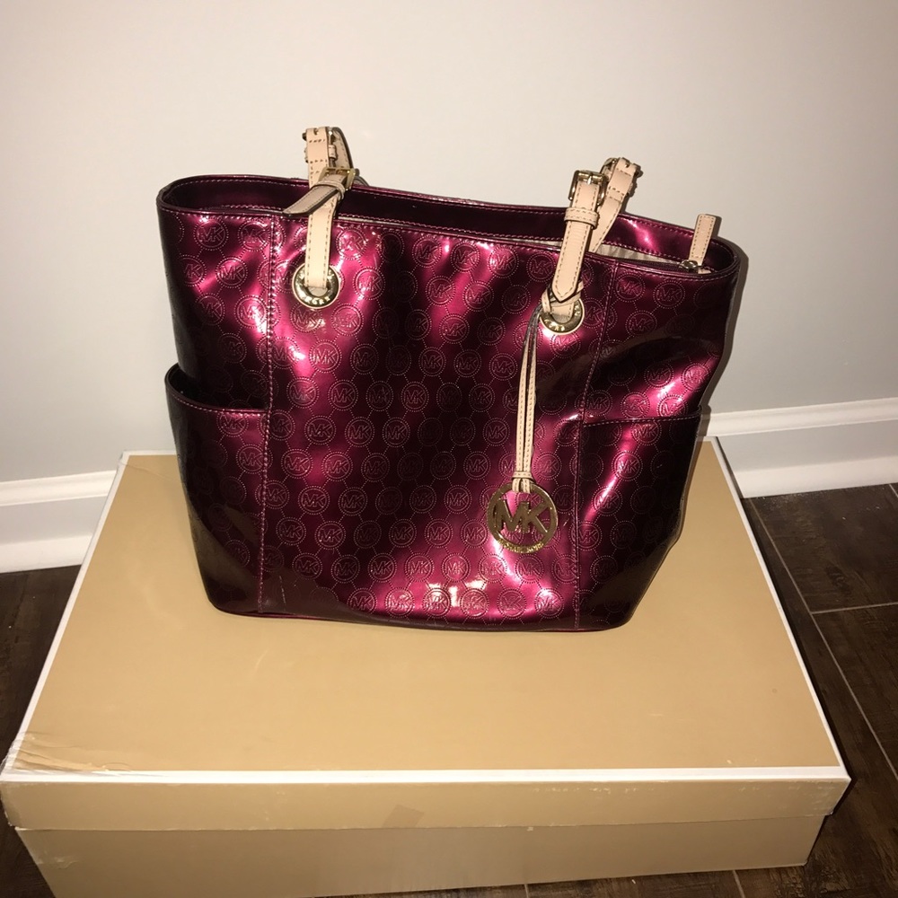 Michael Kors tote