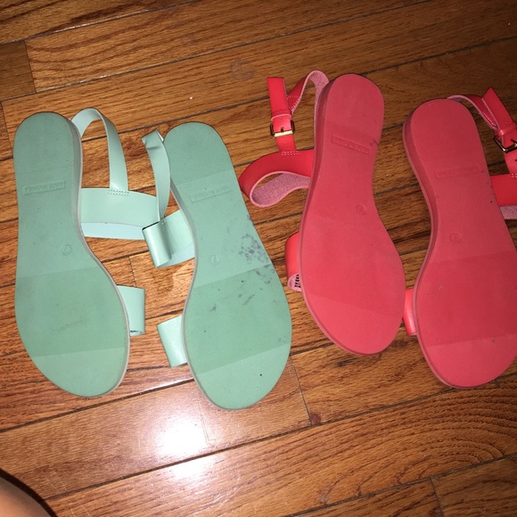 Sandals - Picture 2 of 2