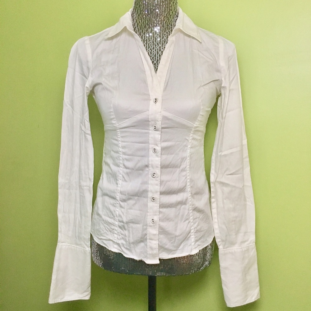 Banana Republic Fitted White Button Down