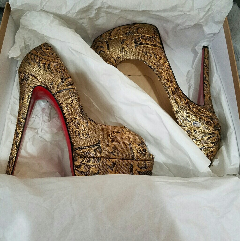 Christian louboutin heels