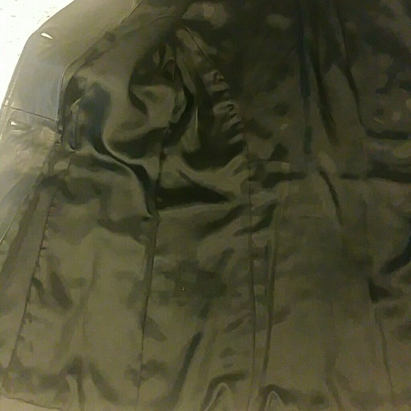 Luis Alveer Leather Jacket - Picture 6 of 7