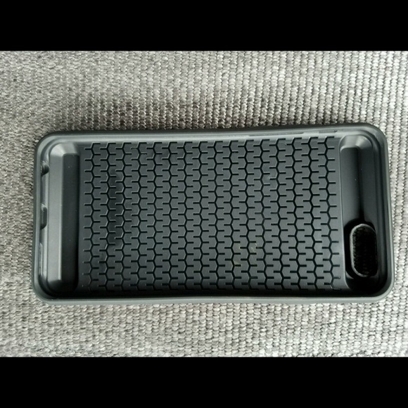 I phone 6 or 6s hidden credit card case - Picture 3 of 3