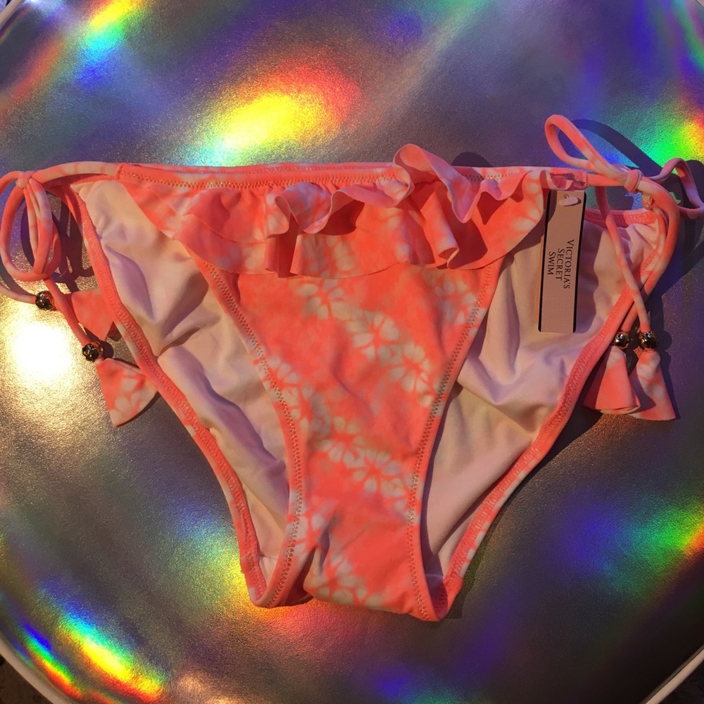 NWT Victoria's Secret Flouncy Teeny Bikini Bottom