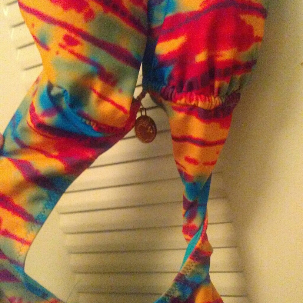 Swim suit