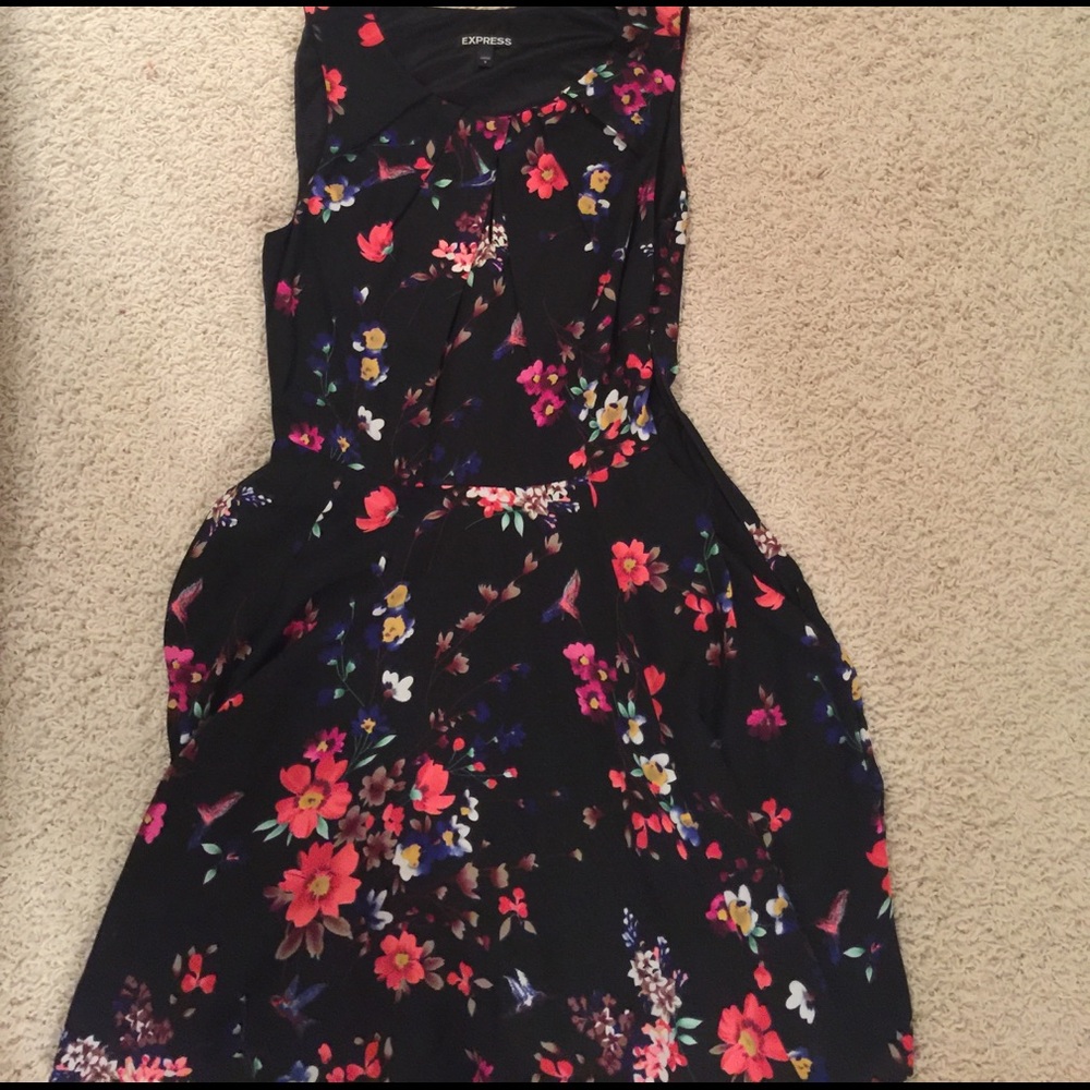 Express floral dress