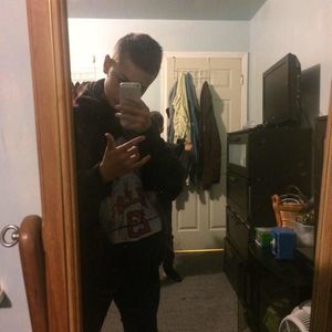 Meet your Posher, Enzo