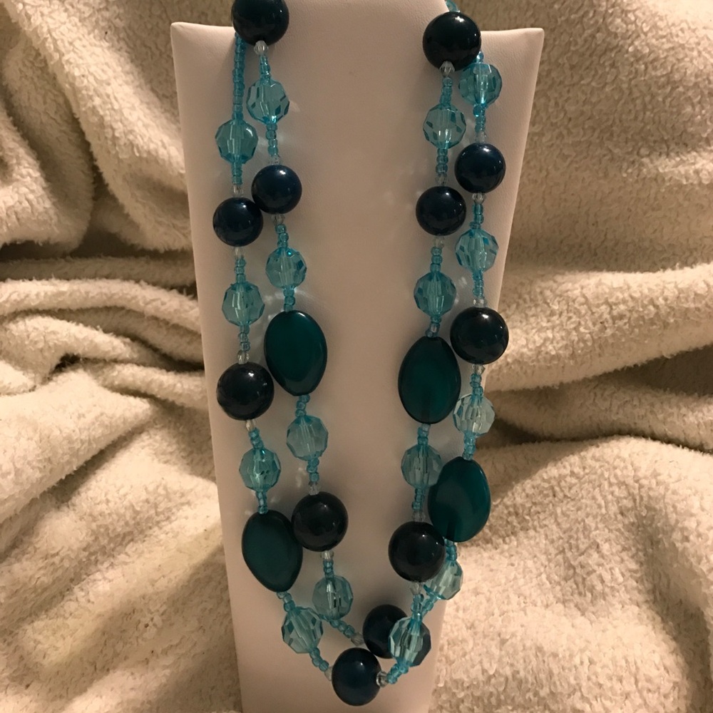 Gorgeous BLUES Necklace ... 🐳🐳🐳🐳🐳