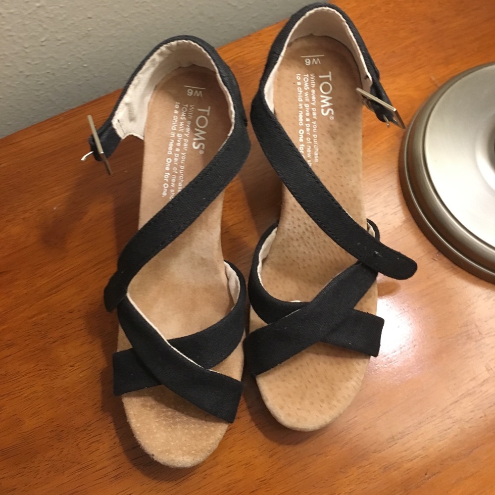 TOMS strappy wedge
